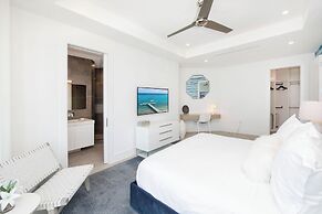 Rum Point Resort