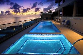 SeaDreams Boutique Condos
