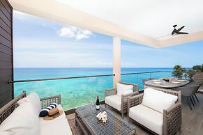 SeaDreams Boutique Condos