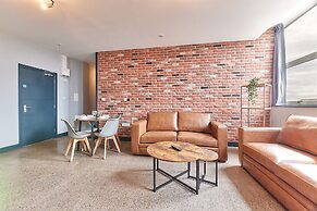 Apartment Stays