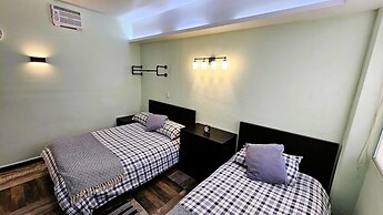 A30 Plaza Acequia Suite Black Plus