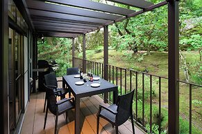 Serenity Springs Villa Morita
