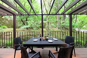 Serenity Springs Villa Morita