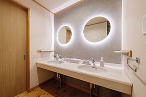 Serenity Springs Villa Morita