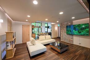 Serenity Springs Villa Morita
