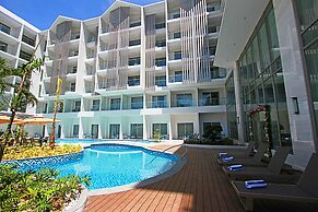 Luxu Hotel and Resort