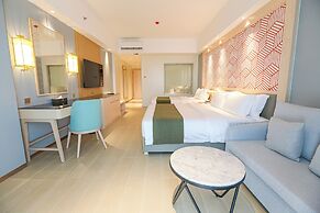 Luxu Hotel and Resort