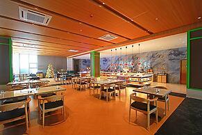 Luxu Hotel and Resort