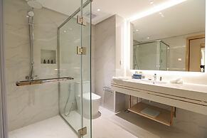 Luxu Hotel and Resort