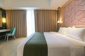 Luxu Hotel and Resort