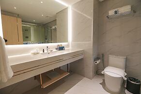 Luxu Hotel and Resort