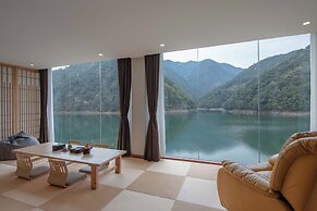 LOST LODGE Shendu Wubei Lin'an