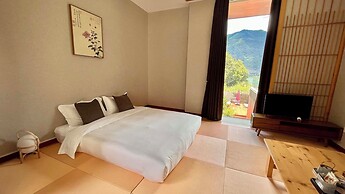 LOST LODGE Shendu Wubei Lin'an