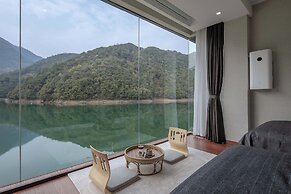 LOST LODGE Shendu Wubei Lin'an