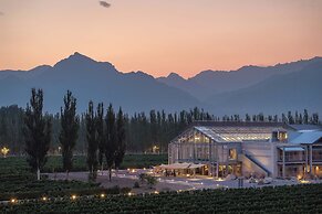 LOSTVILLA Xiaduolan Winery Yinchuan