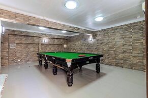 Prime Location  Pool View BBQ V274