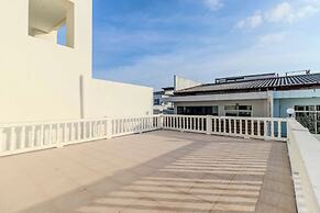 Prime Location  Pool View BBQ V274