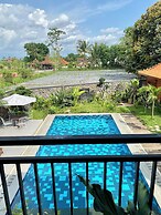 Omnni Villa Borobudur
