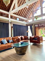 Omnni Villa Borobudur