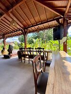 Omnni Villa Borobudur
