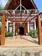 Omnni Villa Borobudur