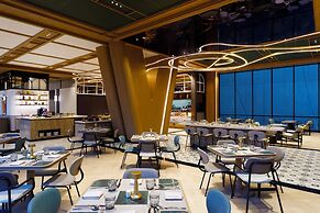 Harris Hotel & Convention Serpong
