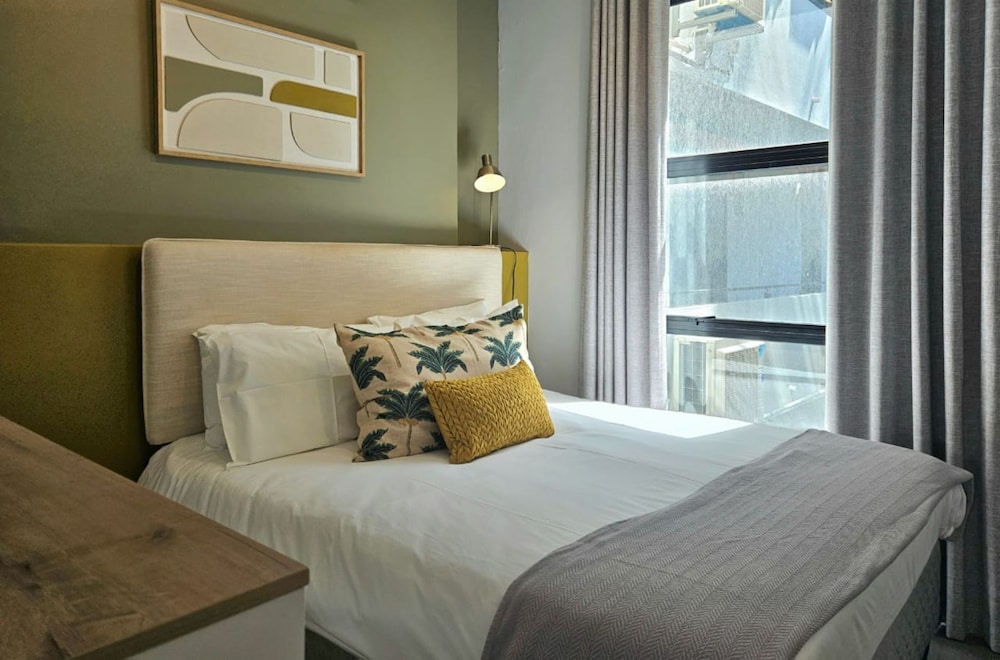 FOUR on O - Fluent Serviced Apartments