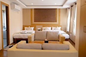 Atithi Hotel And Apartment