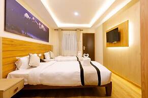 Atithi Hotel And Apartment