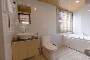 Atithi Hotel And Apartment