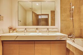 PVH - Serene Central 2BR - Creek Horizon