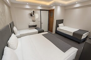 Grand Sezgin Hotel