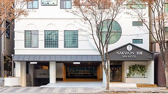 Daejeon Yuseong Nakwon Onsen Hotel