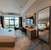 SEA TOWER HOTEL
