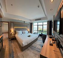 SEA TOWER HOTEL