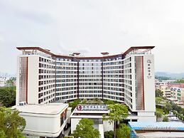 Qiling LN Dongfang Hotel