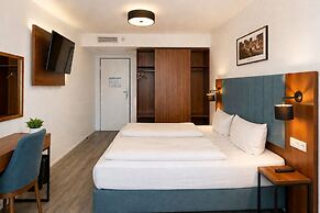 Lillys Hotel München-Unterschleißheim