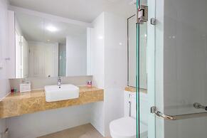 DWIJA HOTEL & SUITE