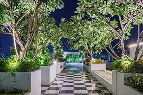 DWIJA HOTEL & SUITE