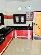 Gokul hotel