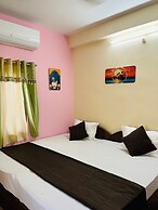 Gokul hotel