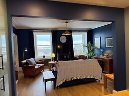 Seaview Apartment - 2bed on Anstruther Harbour