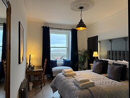 Seaview Apartment - 2bed on Anstruther Harbour