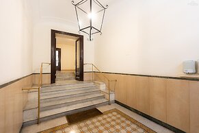 Rental in Rome Borghese Apartment