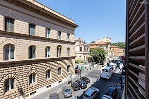 Rental in Rome Borghese Apartment