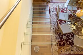 Rental in Rome Borghese Apartment