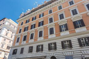 Rental in Rome Borghese Apartment