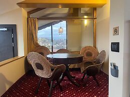 Classic Inn By Radacini