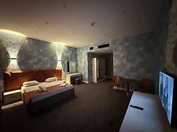 Black Mont Inn