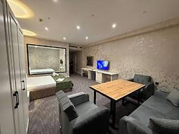 Black Mont Inn